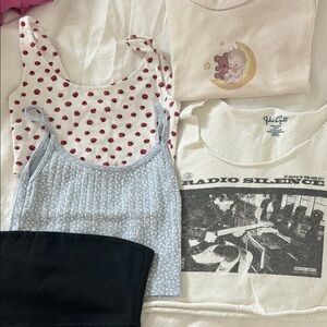 Brandy Melville Bundle!